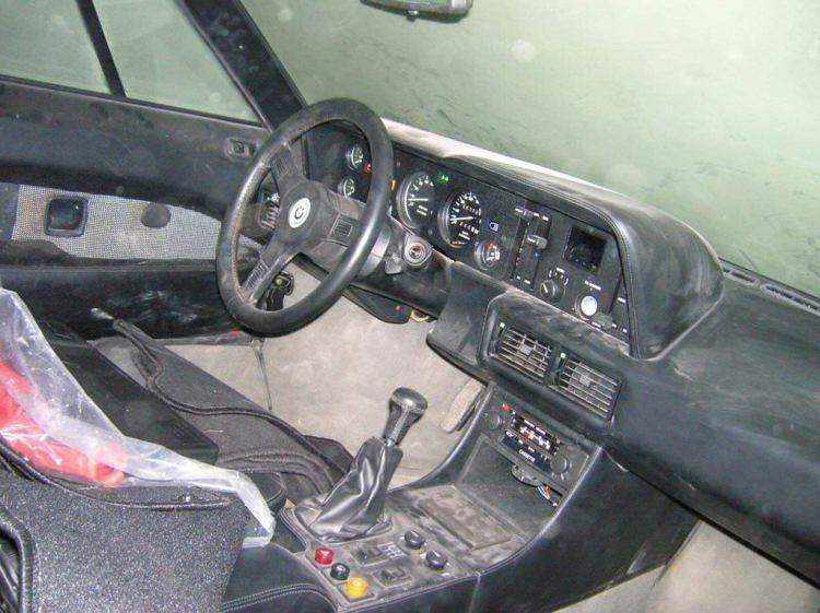 <p>Sadece 7 bin 392 kilometre yol yapmış olan bu M1'in motorunun hala çalıştığı belirtiliyor.</p>
<p> </p>