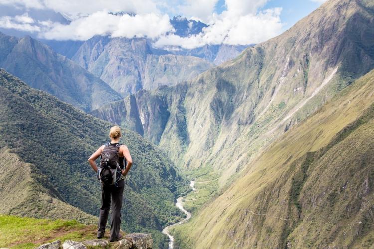 <p><strong>2. Machu Picchu'da trekking - %35</strong></p>

<p>Machu Picchu, Peru'da İnka medeniyetinden kalma antik bir şehir. Burada trekking (doğa yürüyüşü) yapanlar unutulmaz bir deneyim olduğunu aktarıyorlar.</p>
