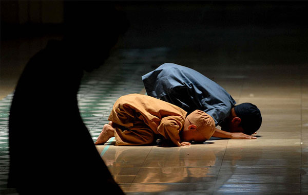 <p>HİNDİSTAN, TAYLAND, FİLİPİNLER<br />
<br />
KABE'NİN DOĞU CEPHESİNDE YER ALIYOR<br />
 </p>
