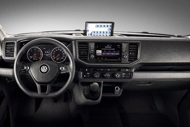 <p>Ağustos ayına özel kampanya süresince, Caddy modellerinde 35 bin TL, Transporter’da 28 bin TL ve Amarok modellerinde ise 48 bin TL’ye varan indirim bulunuyor. Crafter ailesinde, Panelvan modelleri 35 bin TL, Okul ve Servis modelleri ise 47 bin TL’ye varan indirimlerle satın alınabiliyor.</p>
<p> </p>