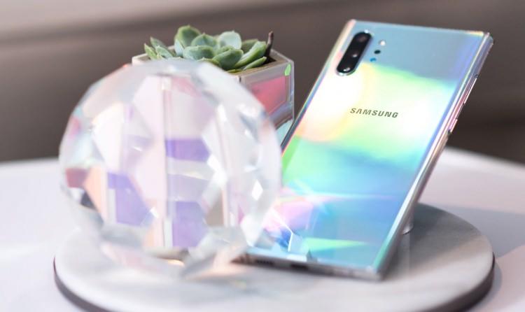 <p>Pil    3.600 mAh</p>
