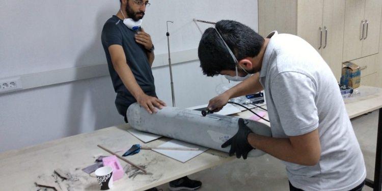 <p>Çalışmalarını ocak ayından bu yana Ulutek Teknopark'ta sürdüren Cevheri İHA Takımı, bu süreçte 20 sponsordan ve Bursa Uludağ ve Bursa Teknik üniversitelerinden destek aldı.</p>