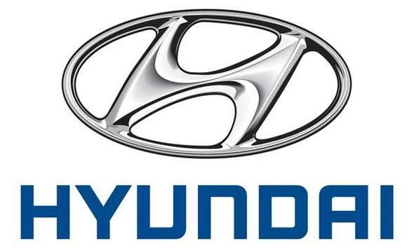 <p>Hyundai Tucson<br />
<br />
2006 model<br />
<br />
36 bin lira</p>
