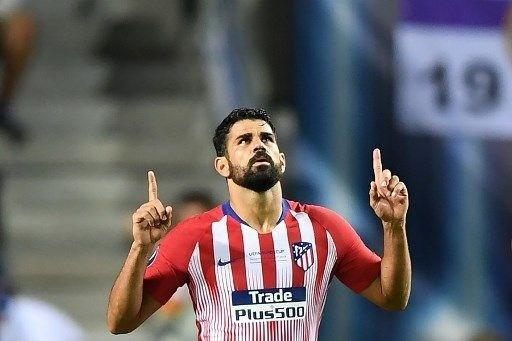 <p>Kupanın tarihinde Carlo Ancelotti, Josep Guardiola, Diego Simeone, Luis Enrique ve Zinedine Zidane, hem futbolcu hem teknik direktör olarak kazanan tarafta yer aldı.</p>
<p>UEFA Süper Kupa'da geçen yıl Real Madrid ağlarını 50. saniyede havalandıran Atletico Madridli Diego Costa, en erken golü atan futbolcu oldu.</p>