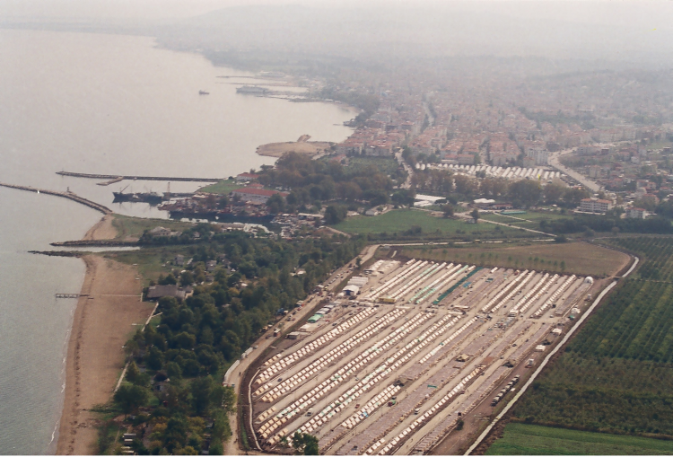 <p>Yalova Bahçelievler Mahallesinin eski hali.</p>
