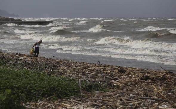 <p>İsrail'in Akdeniz kıyısı ise ortalama her 250 yılda bir tsunami dalgalarının hedefi oluyor.</p>
<p> </p>