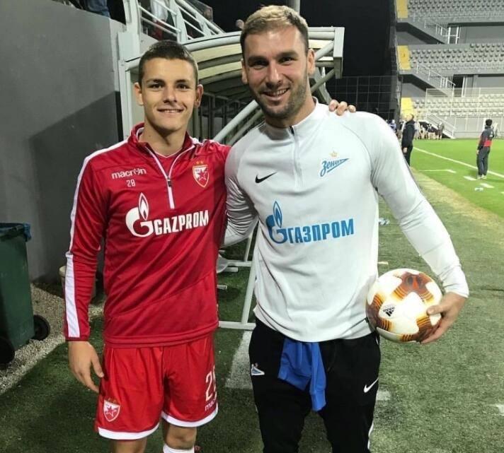 <p>Dejan Joveljić (Sırbistan, 19 – Frankfurt)</p>
<p> </p>