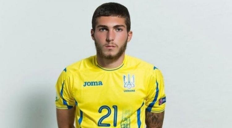 <p>Heorhiy Tsitaishvili (Ukrayna, 18 – Dynamo Kiev)</p>
<p> </p>