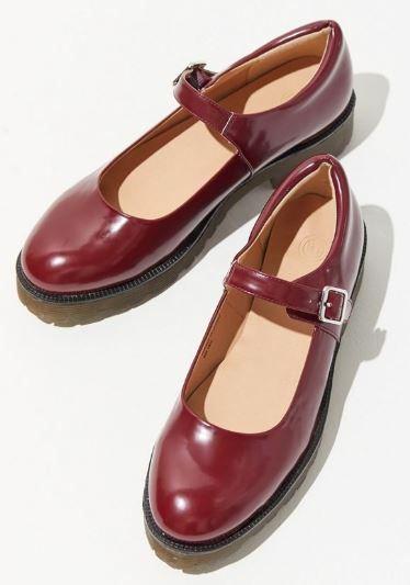 <p>Buster Brown çizgi filmiyle hayatımıza giren Mary Jane ayakkabılar, sezonun trendleri arasında.</p>
