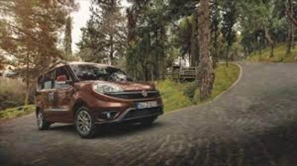 <p>Panda</p>

<p>Popstar 1.2 69 HP </p>

<p>Fiyatı: 67.900 TL</p>

<p>Urban 1.2 69 HP </p>

<p>Fiyatı: 69.900 TL</p>

<p>City Cross 1.2 69 HP </p>

<p>Fiyatı: 76.900 TL.</p>
