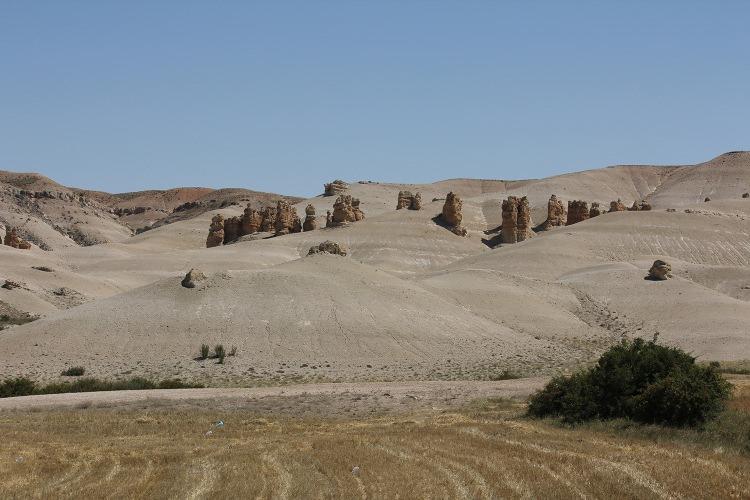 <p>Manzarası, doğal güzelliği ve her şeyi ile dört dörtlük bir yer ancak yıllarca ihmal edildi. İnşallah en yakın zaman turizme kazandırılır." ifadesini kullandı.</p>
