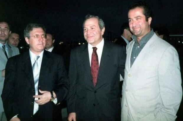 <p>Aziz Yıldırım, Mehmet Cansın, Serdar Bilgili</p>

<p> </p>
