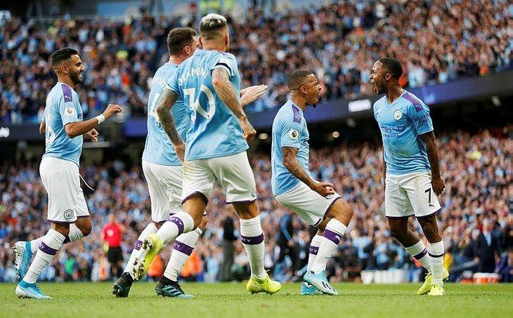 <p>6. MANCHESTER CITY | 106.000</p>
