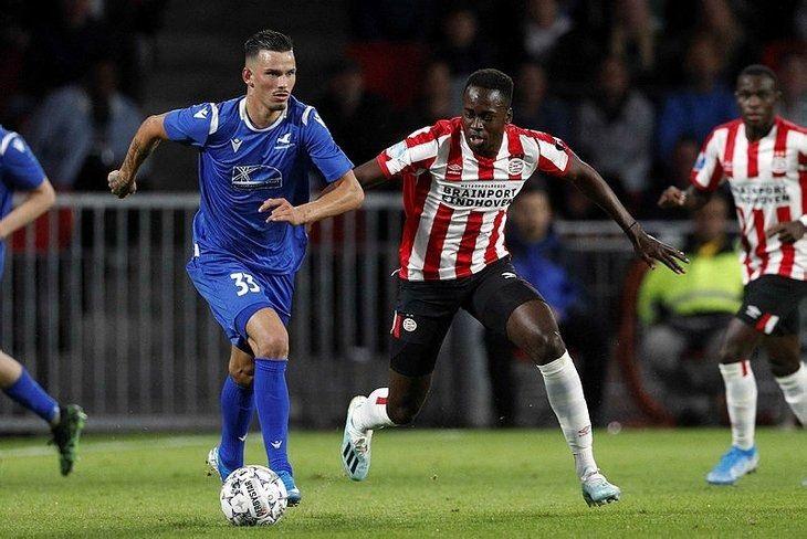 <p>41. PSV | 37.000</p>
