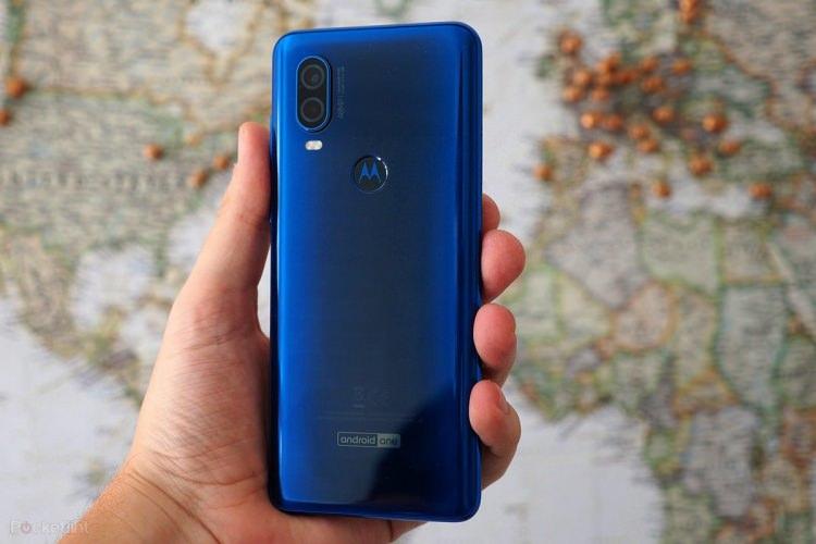 <p>Moto One Vision</p>
