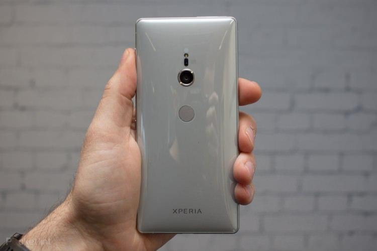<p>Sony Xperia XZ2</p>
