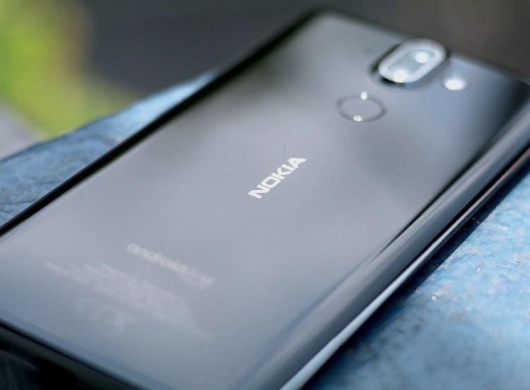 <p>&nbsp;Nokia 8 Sirocco</p>
