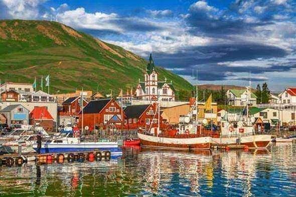 <p><strong>Yeni Zelanda</strong></p>
<p>Kadınlar için emeklilik yaşı:67<br />
<br />
Erkekler için emeklilik yaşı:67</p>