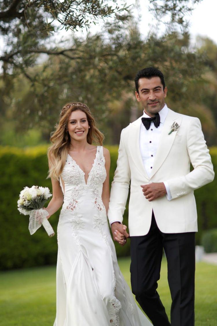 <p>Sinem Kobal İmirzalioğlu</p>