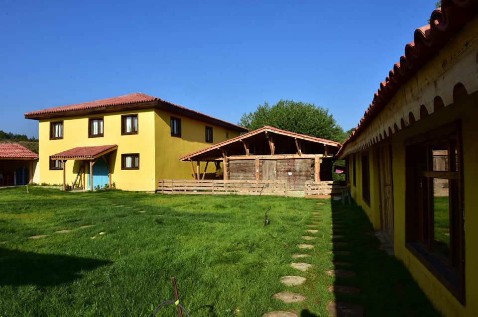 <p><strong>KONAKLAMA</strong></p>

<p>2019: 3.739 TL<br />
2018: 3.031 TL</p>

<p>Değişim: %23</p>
