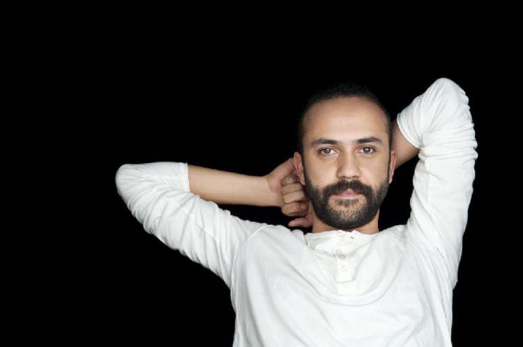 <p>Sarp Akkaya</p>