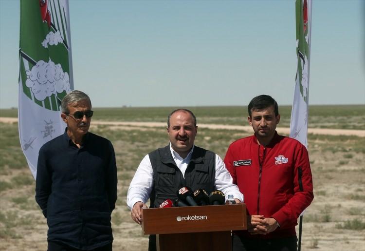 <p>Varank, festivalin en önemli konusunun yarışmalar olduğuna dikkati çekerek şöyle konuştu:</p>