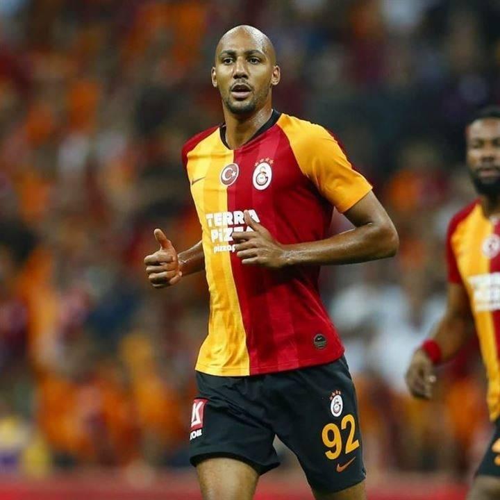 <p>Nzonzi (Galatasaray): 23 milyon euro</p>