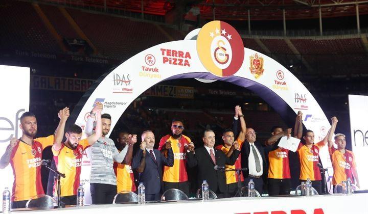 <p>Galatasaray - Yaş ortalaması: 27,9</p>
