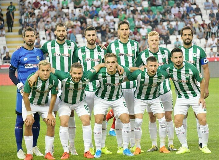 <p>Konyaspor - Yaş ortalaması: 26,8</p>