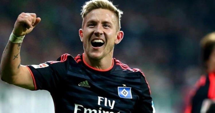 <p>LEWIS HOLTBY</p>

<p>Piyasa değeri; 1,5 milyon euro</p>

<p> </p>
