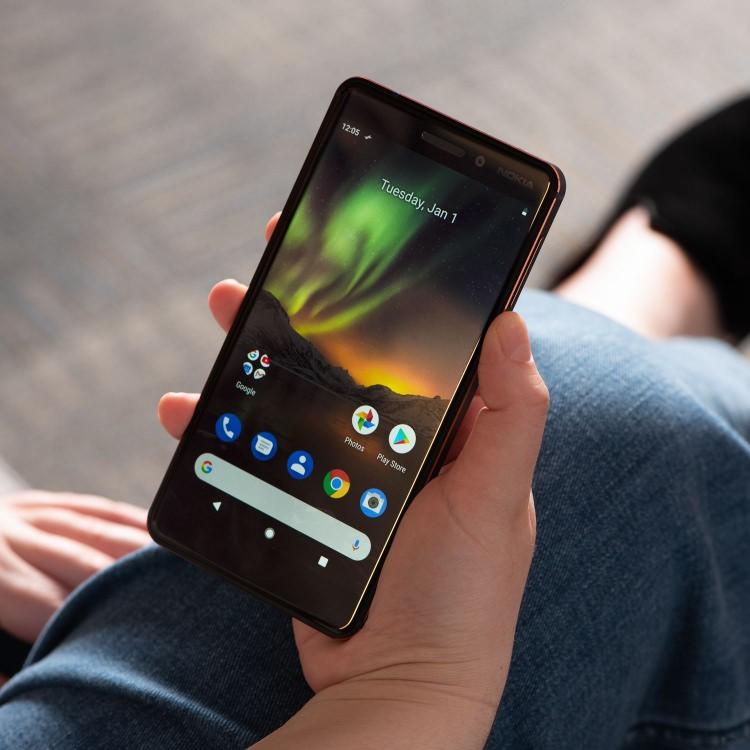 <p>– Nokia 6.1</p>
