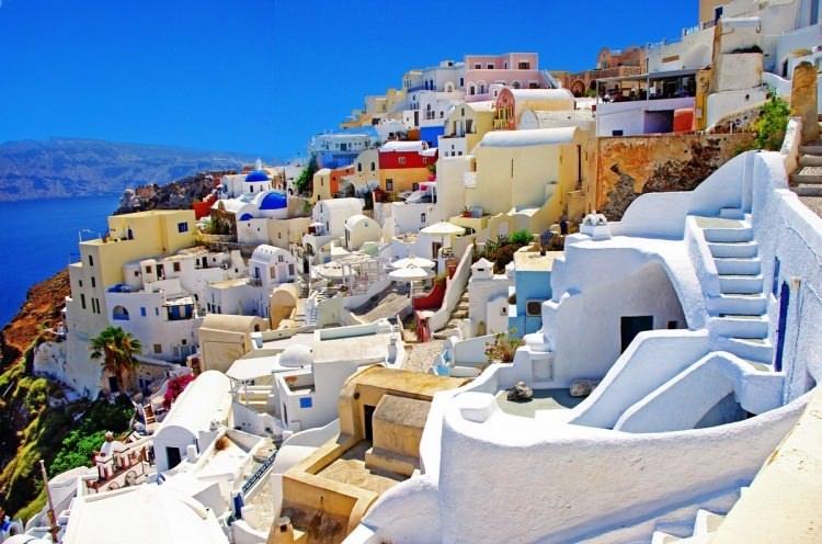 <p>Santorini (Yunanistan)</p>
