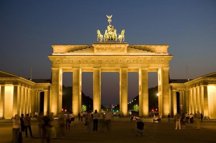 <p>The Brandenburg Gate / Brandenburg Kapısı (Berlin)</p>
