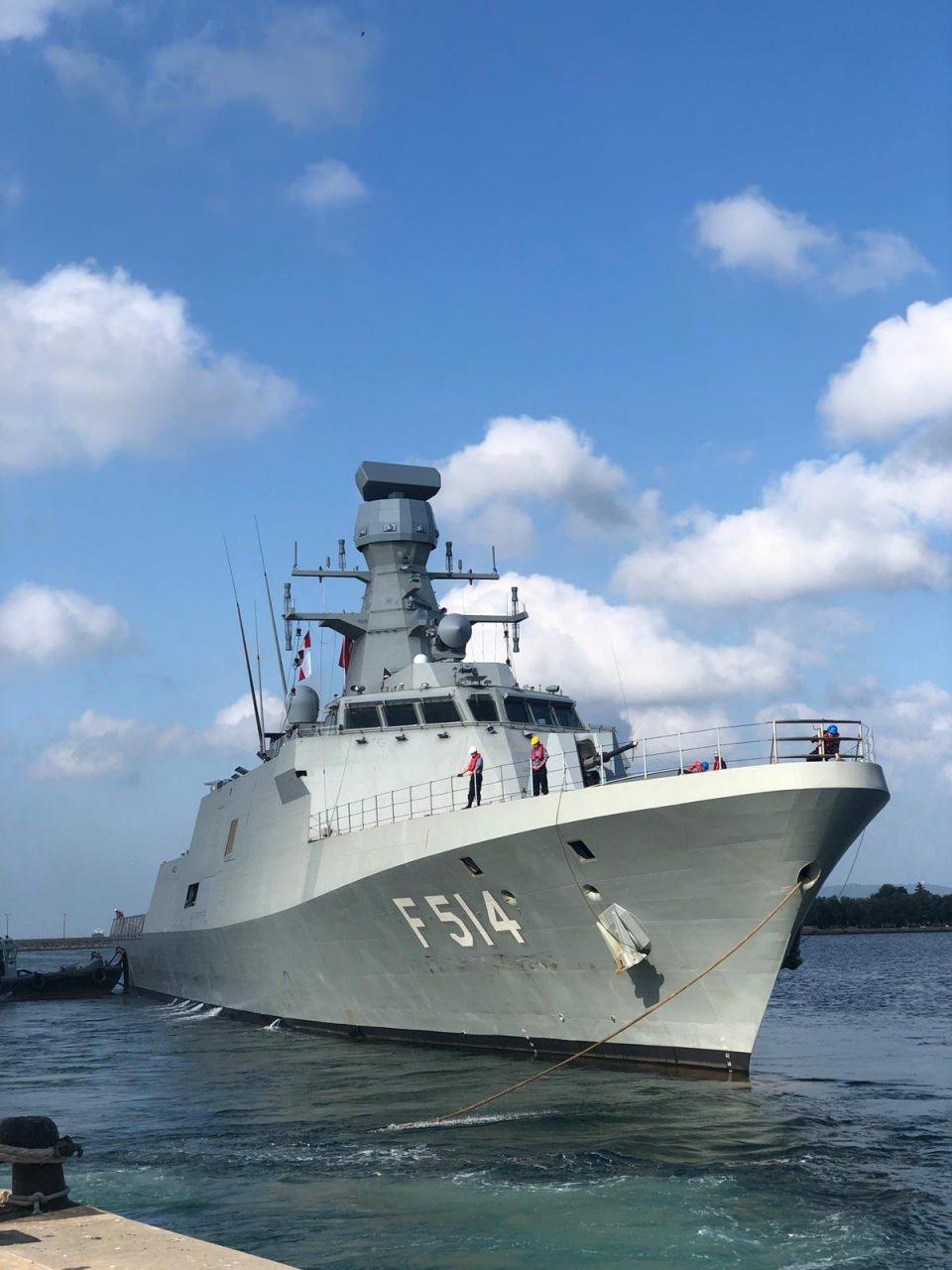 <p>Geçen sürede TCG Heybeliada, TCG Büyükada, TCG Burgazada gemileri Deniz Kuvvetleri Komutanlığına teslim edildi. Son olarak TCG Kınalıada da donanmanın envanterine girecek.</p>
<p>Proje kapsamında Cumhurbaşkanlığı Savunma Sanayii Başkanlığınca ana yükleniciler olarak STM Savunma Teknolojileri Mühendislik ve Ticaret AŞ ile başta ana tahrik sistemi olmak üzere platform sistemleri ve dizayn hizmetlerine yönelik, ASELSAN-HAVELSAN iş ortaklığı ile savaş sistemlerinin tedariki için sözleşme imzalandı.</p>
