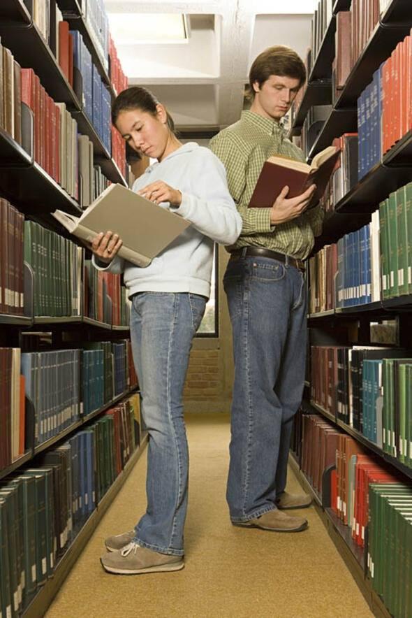 <p>Anadolu Üniversitesi</p>
<p>Sırası: 1001+</p>
<p>Şehir: Eskişehir</p>
<p>Öğrenci sayısı: 830,104</p>
<p>Yabancı öğrenci yüzdesi: 1</p>