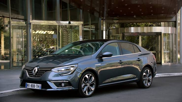 <p>Renault Megan Sedan<br />
<br />
Joy 1.6 16V 115 bg<br />
<br />
Fiyatı: 116.550 TL</p>