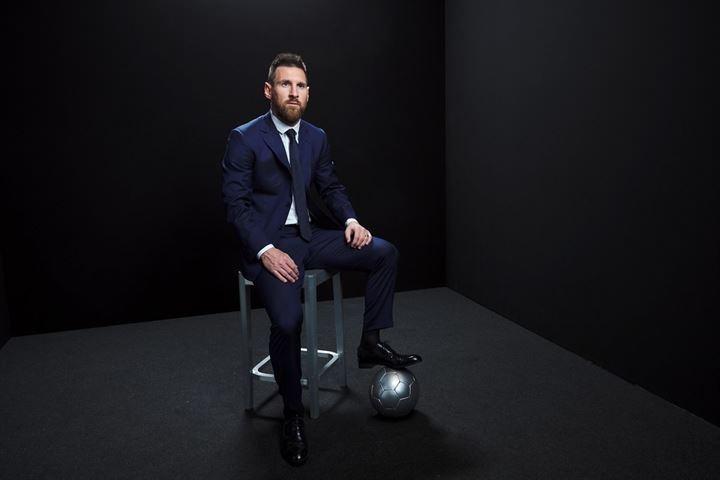 <p><span style="color:#FFD700">Forvet:</span> <strong>Lionel Messi</strong></p>
