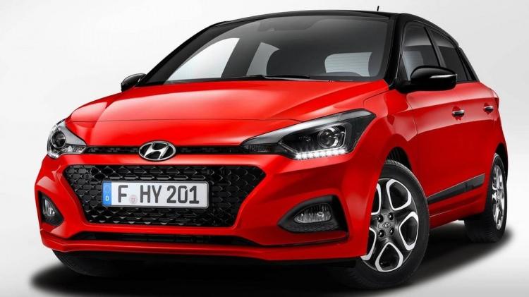 <p>Hyundai i20 ise 22 farklı motor, şanzıman ve yakıt seçeneğine sahip. Liste fiyatı en düşük i20 103 bin 400 TL, en yüksek ise 131 bin 240 TL</p>