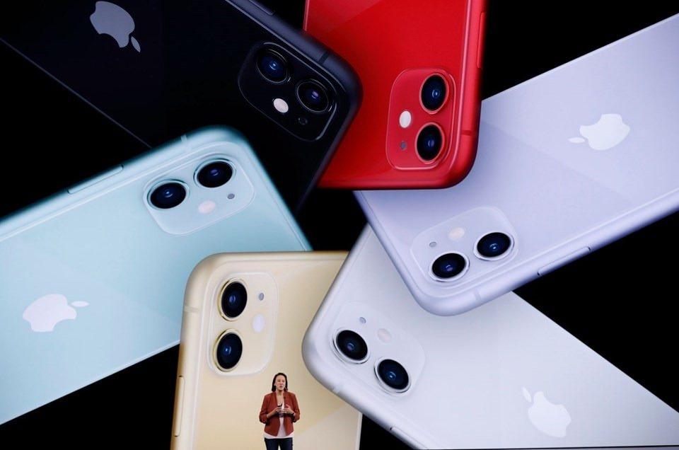 <p>iPhone 11, 4K kalitesinde videolar çekebilecek. Face ID'nin hızında ise iyileştirmeler yapıldığı vurgulandı. iPhone 11, 4K kalitesinde videolar çekebilecek.</p>

<p> </p>
