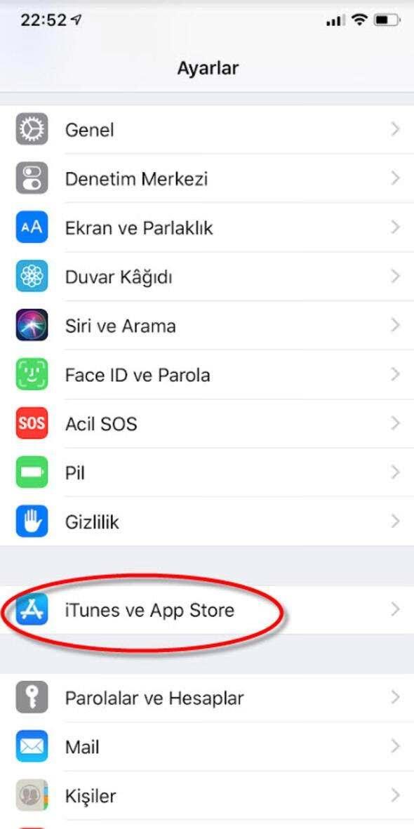 <p>Daha sonra tekrar Ayarlar'a girip iTunes ve App Store seçeneğine dokunun.</p>
<p> </p>