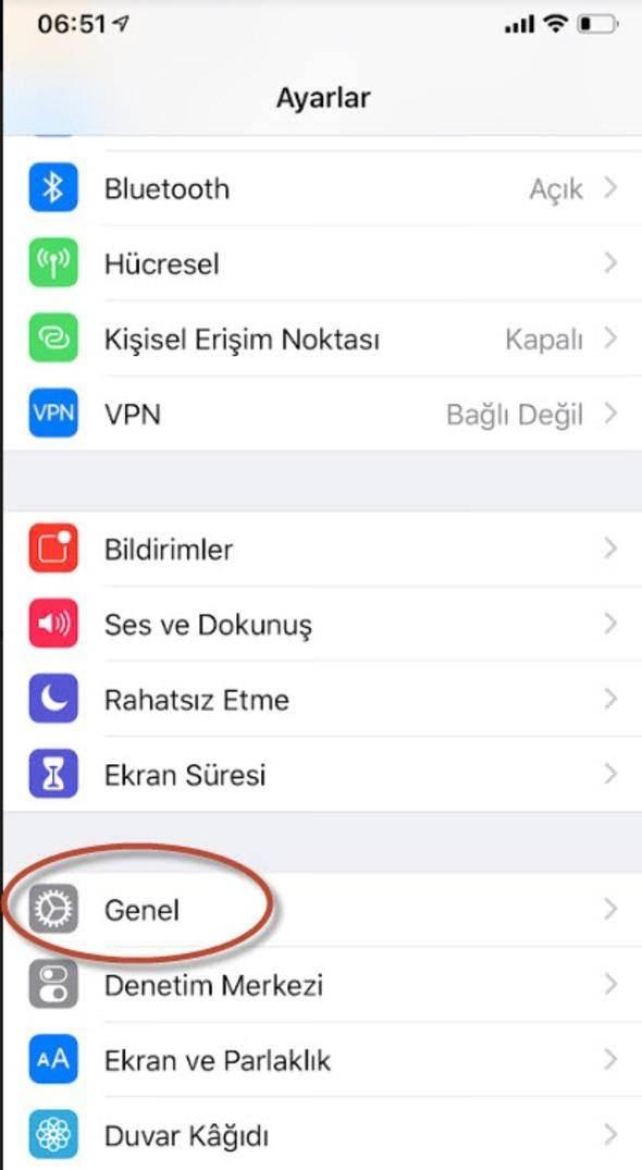 <p>Ayarlar > Genel > Erişebilirlik yolunu izleyin.</p>
<p> </p>