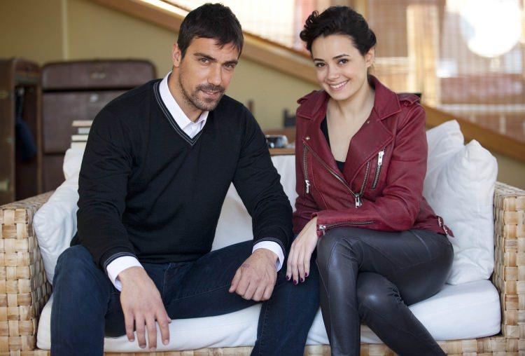<p>2013 yılında Özgü Namal ile Merhamet dizisi ile ekranlara geldi. </p>