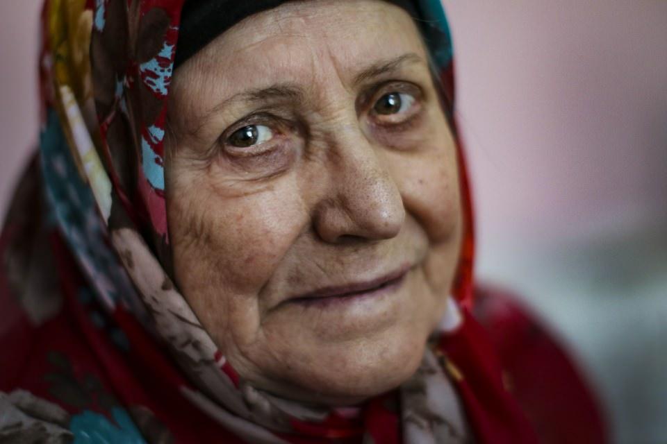 <p>İki evlilik yapan ancak hi&ccedil; evlat sahibi olamayan Demirtaş, ikinci eşinin &uuml;&ccedil; &ccedil;ocuğuna annelik yaptı ve 1994'te eşi ile annesini art arda kaybettikten sonra hem psikolojik rahatsızlıklar hem de &ccedil;eşitli sağlık sorunlarıyla m&uuml;cadele etti.</p>

<p>&nbsp;</p>
