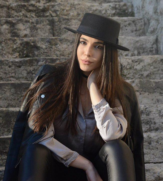 <p>Kötü kadını canlandıran oyuncunun Ümit Kantarcılar'ın oynadığı Kerem ile diyalogları seyircinin en çok beğendiği sahneler oldu. </p>
