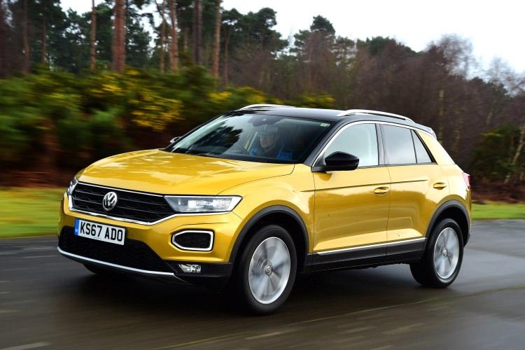 <p>Volkswagen T-ROC</p>

<p><strong>592</strong></p>
