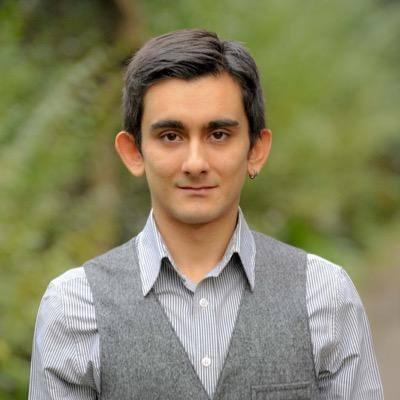 <p>Ancak ikinci asıl çıkışını Şafak Sezer ve Oya Başar'ın başrollerinde olduğu Alemin Kralı'nda rol aldı. </p>