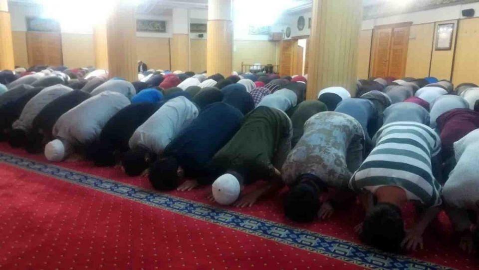 <p>İZMİR</p>
