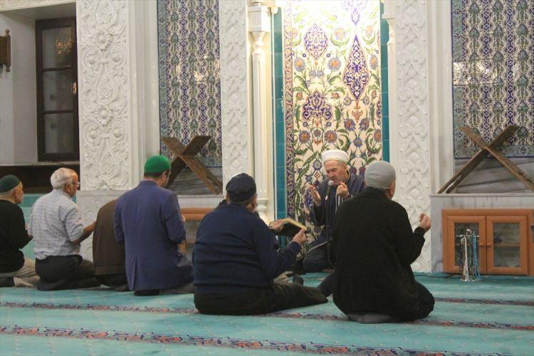 <p>DENİZLİ</p>
