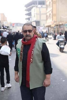 <p>İzmir’den Erbain için Kerbela’ya gelen Alevi Dedesi Temel Kırcan da, “Allah Ehlibeyt sevgisini bütün insanlara farz kılmıştır. Bütün insanlar için gönüllerini Hz. Hüseyin sevgisi ile doldurmaya geldik.</p>