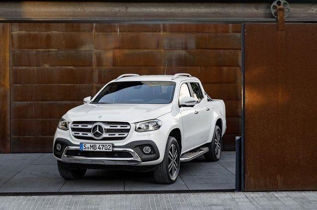 <p>X-Class modelinde de, Mercedes-Benz Kasko tercih edildiği takdirde 90 bin TL kredi için, 20 ay vade ve yüzde 0 faiz seçeneği bulunuyor. </p>
<p> </p>